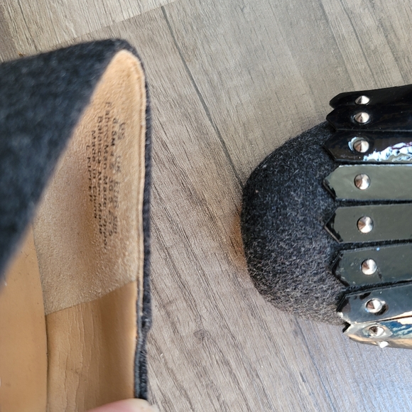 Franco Sarto Kipper Fabric Closed Toe Heels - Picture 6 of 6